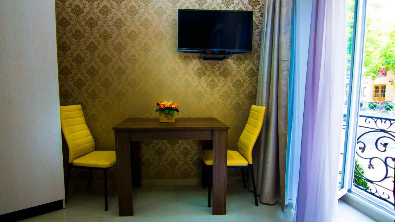 Old Georgia Hotel Tbilisi Buitenkant foto